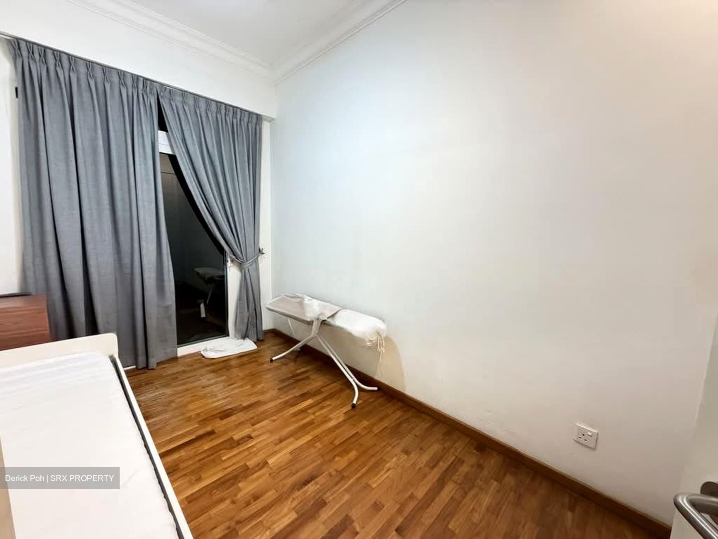 Sixth Avenue Ville (D10), Condominium #586201371